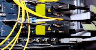 Заказать монтаж сетей в Заволжье. Обслуживание ПК, ремонт от 311 руб